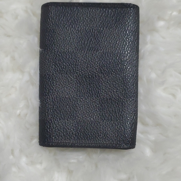 ❗Authentic Preowned Louis Vuitton Keyholder - Picture 2 of 5
